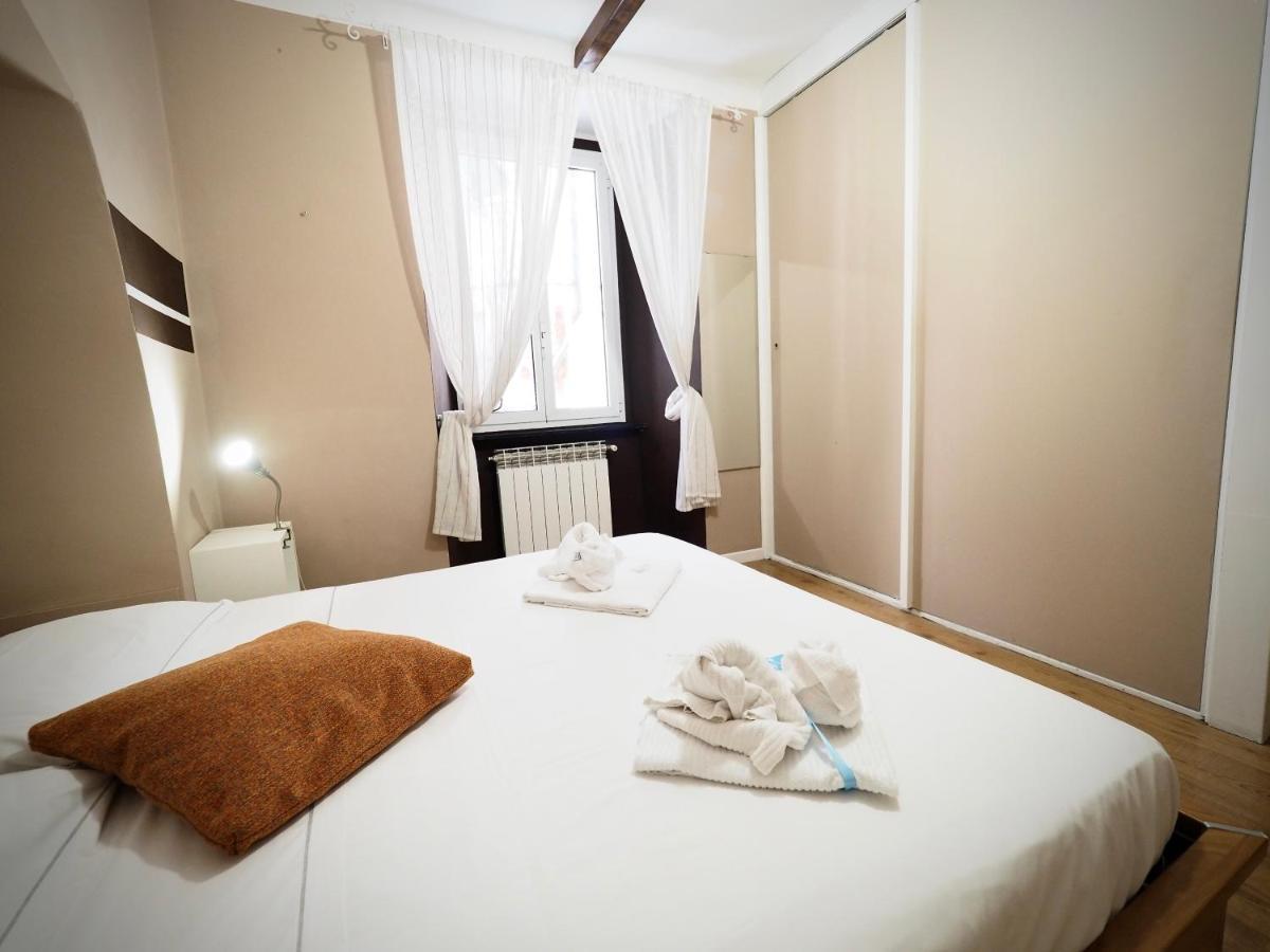 Dimora Delle Camelie Appartement Genua Buitenkant foto