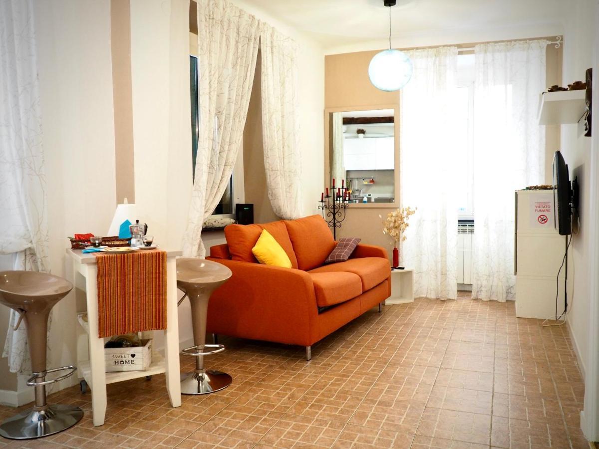Dimora Delle Camelie Appartement Genua Buitenkant foto